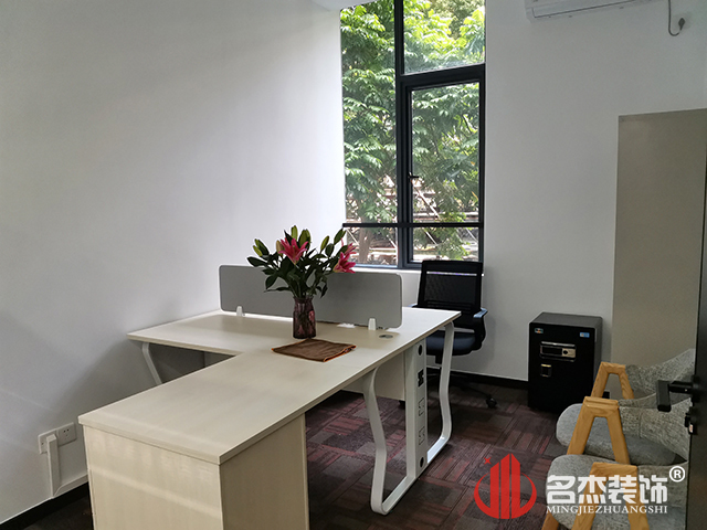 办公室粉色视频WWW在线观看