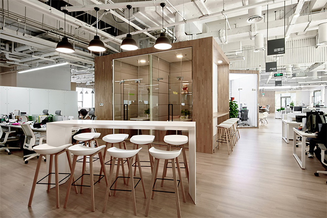 办公室粉色视频WWW在线观看