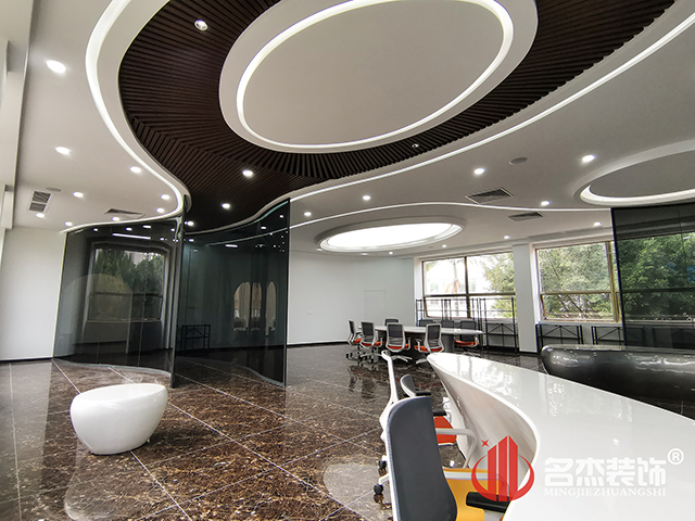 办公室粉色视频WWW在线观看