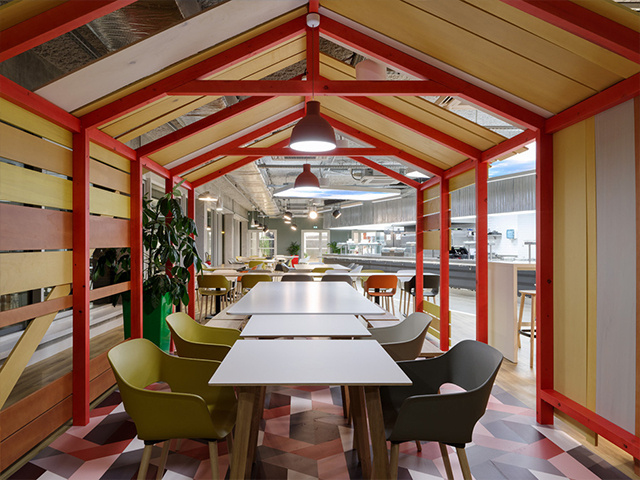 办公室粉色视频WWW在线观看 